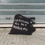 yahya studio - COLLECTING MY PROBLEMS Tragetasche • Schwarz - Tasche - ROSA ECK Concept Store