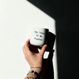 Becher aus Porzellan • TOO TIRED TO BE AWAKE