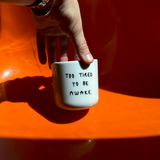 Becher aus Porzellan • TOO TIRED TO BE AWAKE