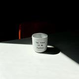 Becher aus Porzellan • TOO TIRED TO BE AWAKE