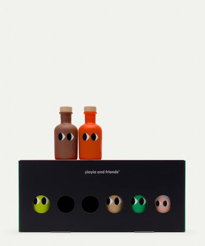 Yiayia and Friends - Olivenöl-Geschenkbox (6 × 50 ml) - ROSA ECK